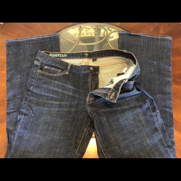 J.Crew • boot cut men’s dark wash jeans. 🍁 - Picture 5 of 5